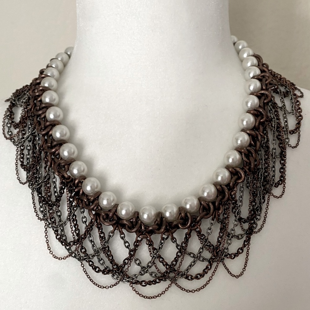 Francesca’s Collections Rare Pearl Brass Necklace